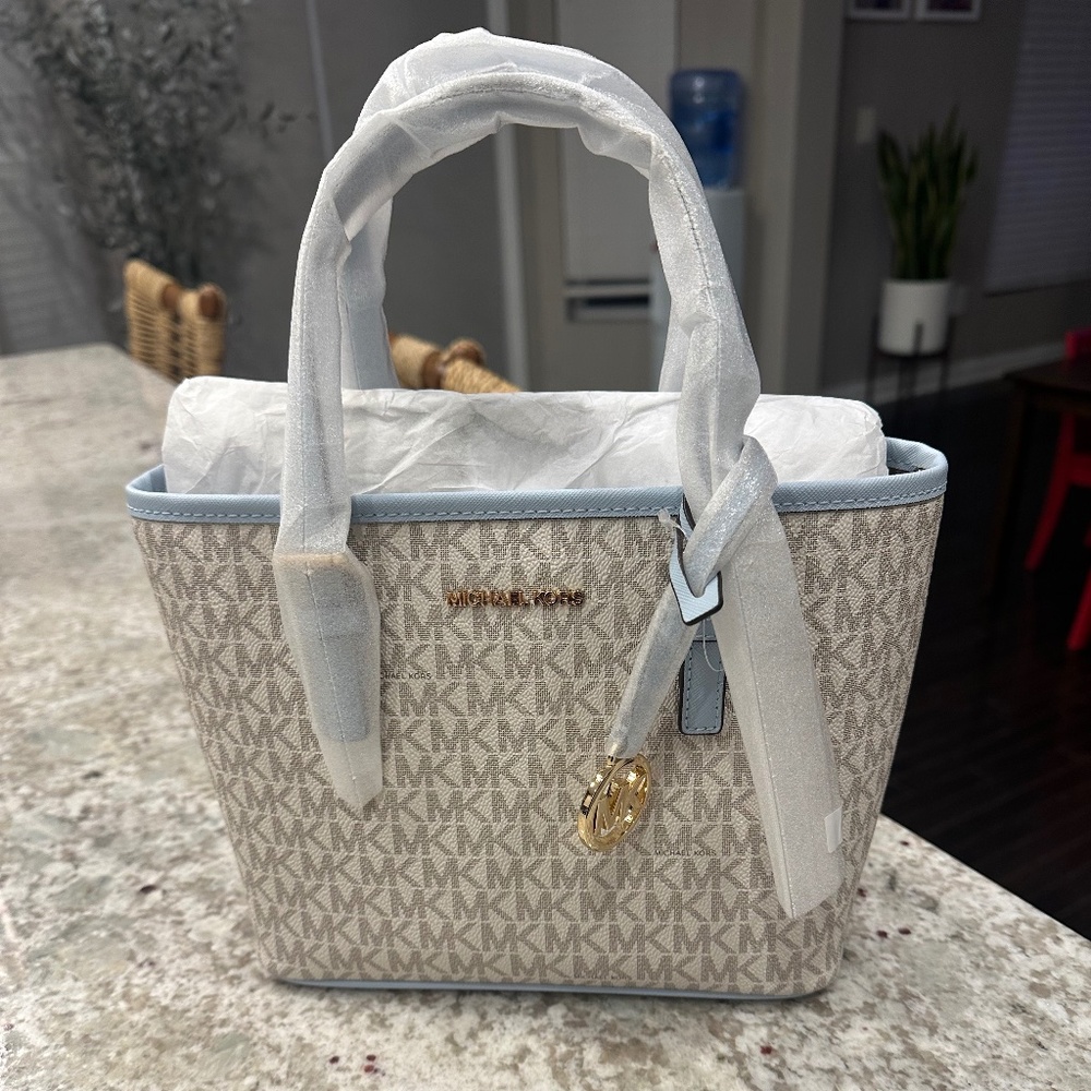 Small Michael Kors purse